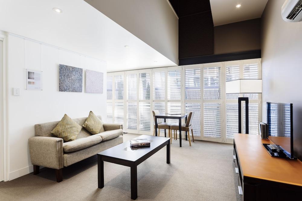 הובארט The Henry Jones Art Hotel מראה חיצוני תמונה A typical apartment at the hotel